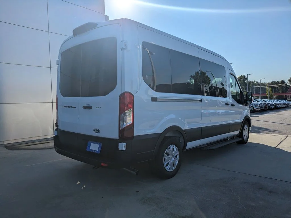 New 2026 Oxford White Ford  image 4