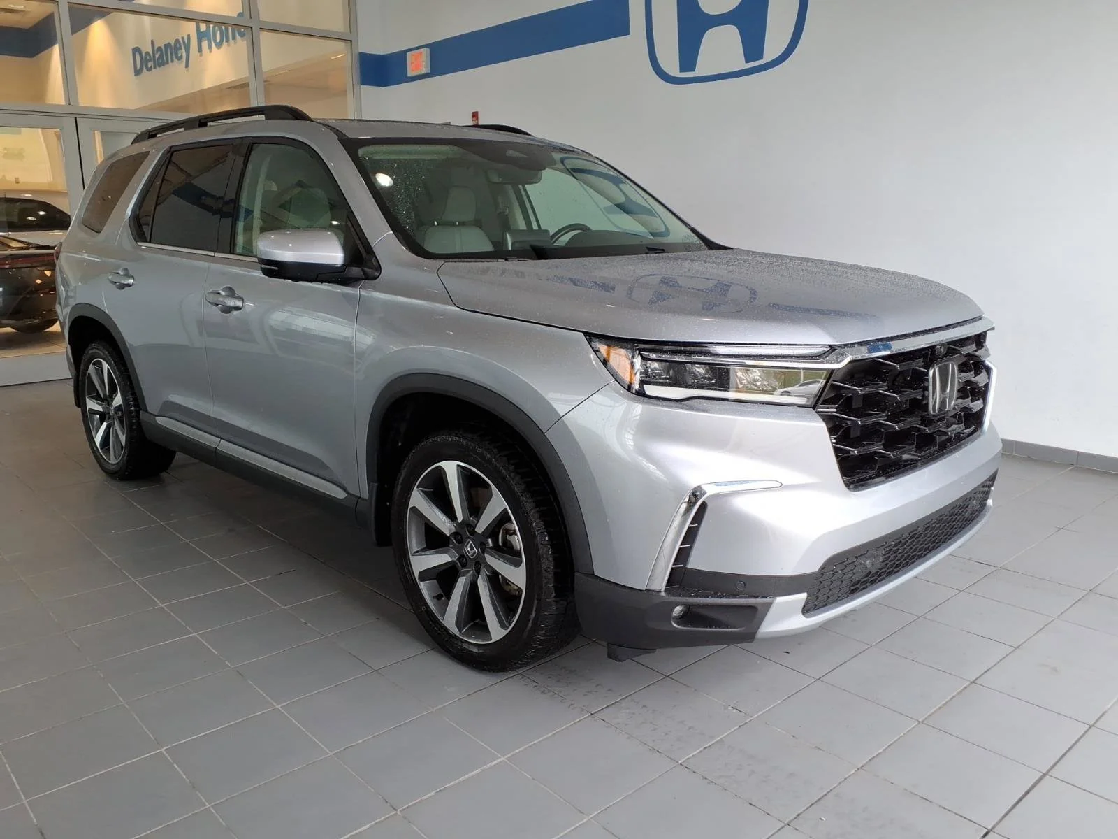 2023 Honda Pilot Elite AWD's photo