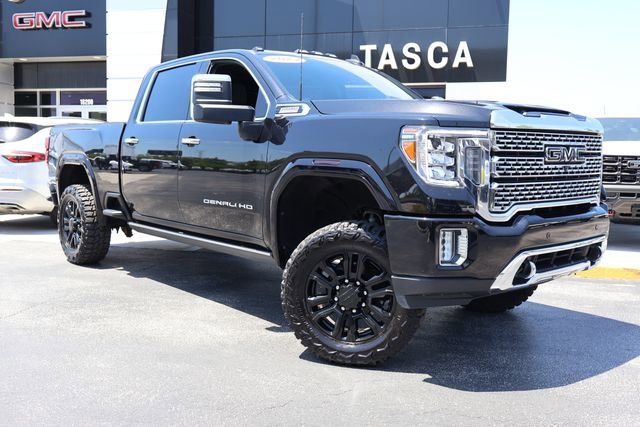 2022 GMC Sierra 4WD Crew Cab Standard Box Denali's photo