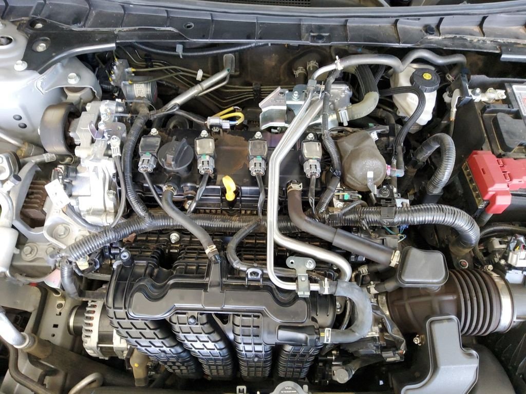 Used 2022 Silver Nissan 2.5 SL image 21