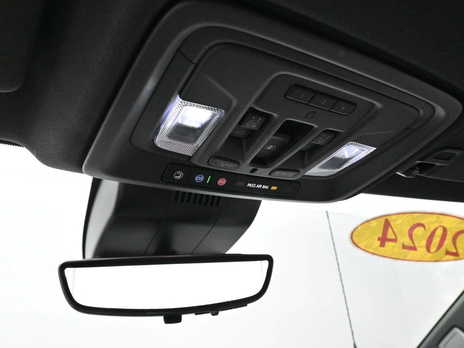 Used 2024 Summit White GMC AT4 image 26