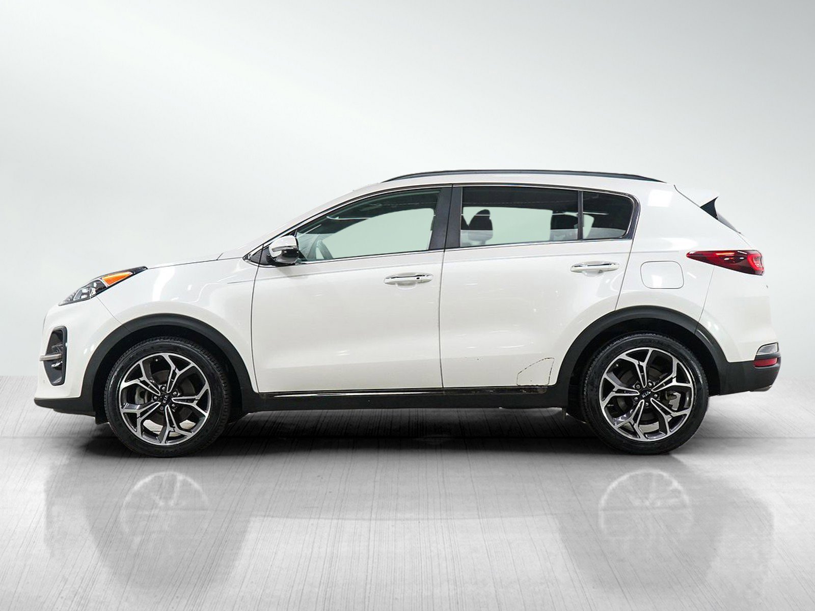Used 2021 Kia Sportage SX Turbo with VIN KNDPR3A67M7848432 for sale in Minneapolis, Minnesota