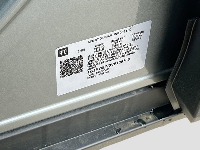 New 2027 Sterling Grey Metallic Chevrolet LT image 33