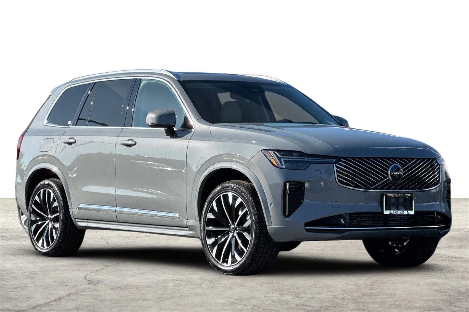2026 Volvo XC90 Ultra - Photo 11