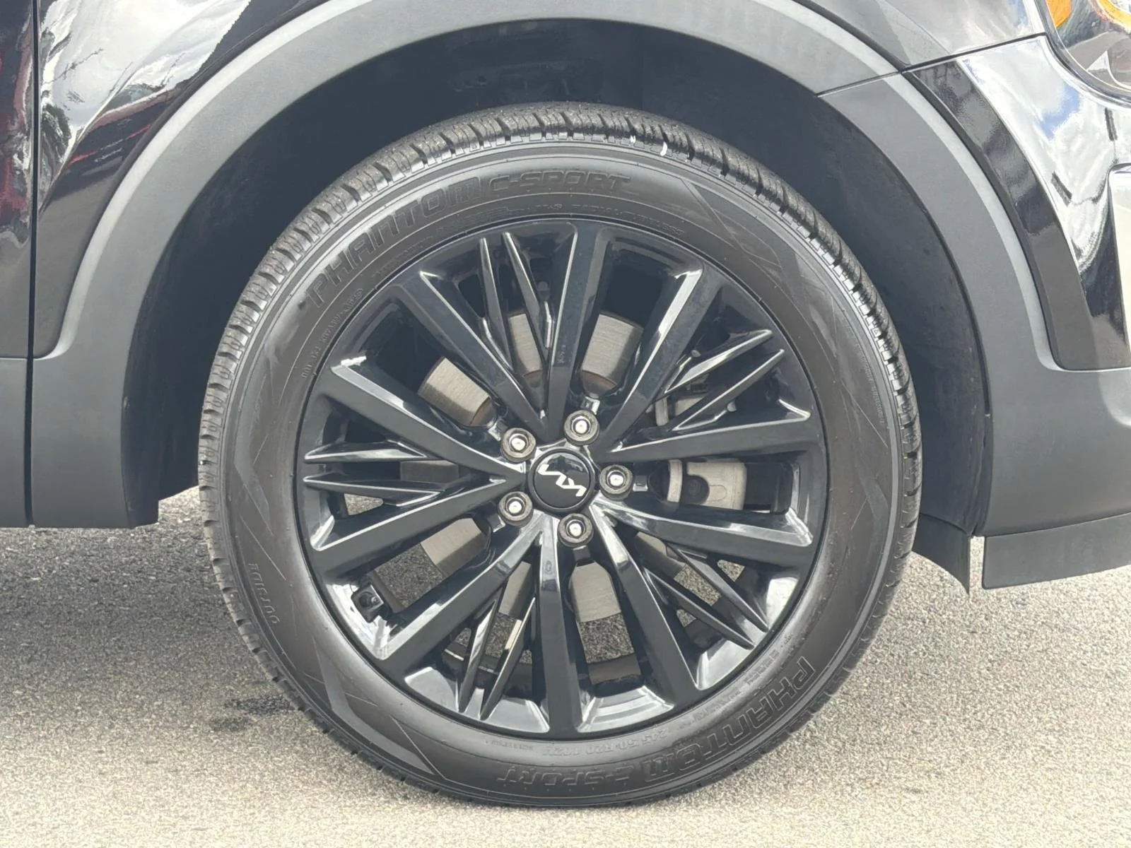 Used 2022 Black Copper Kia SX FWD image 26