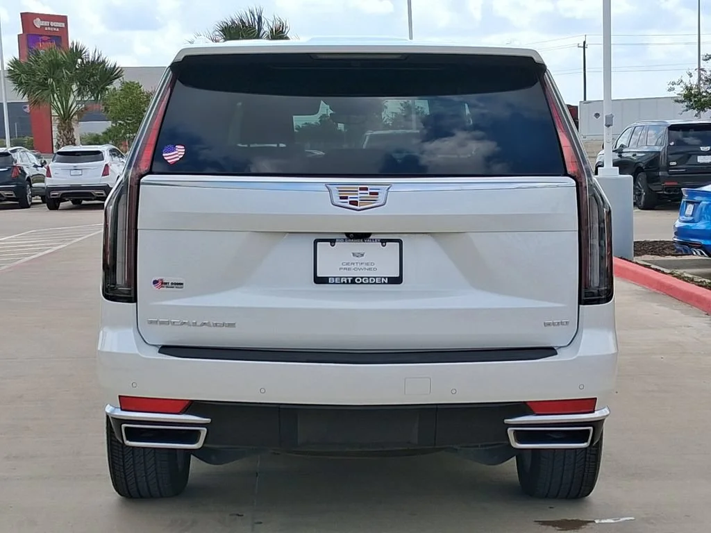 Used 2024 Crystal White Tricoat Cadillac Premium Luxury image 5