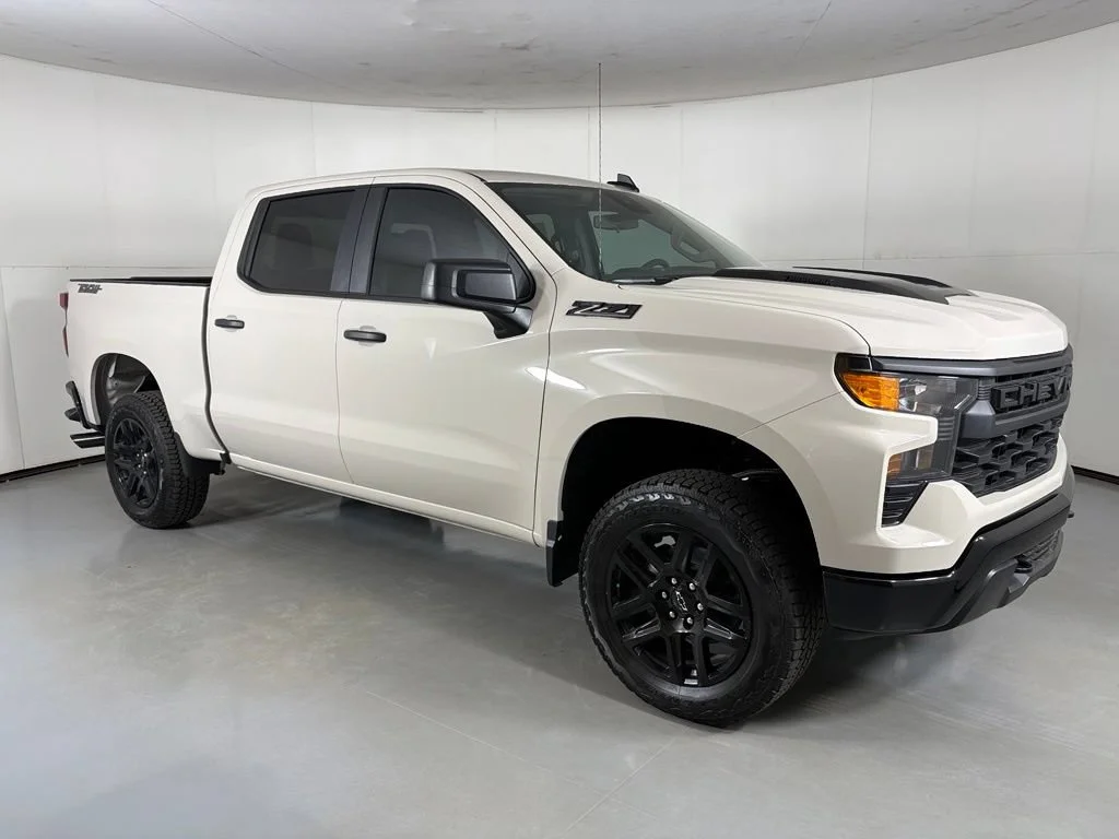 New 2026 White Sands Chevrolet Custom Trail Boss image 12