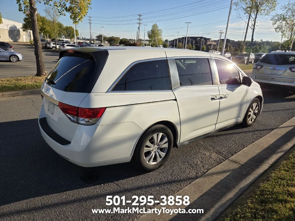 Used 2016 White Honda EX-L image 4