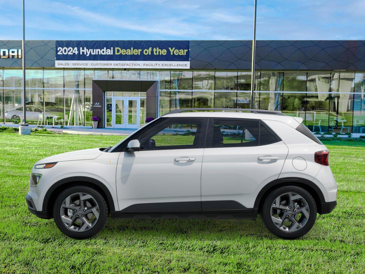 New 2026 Lunar Hyundai SEL image 3