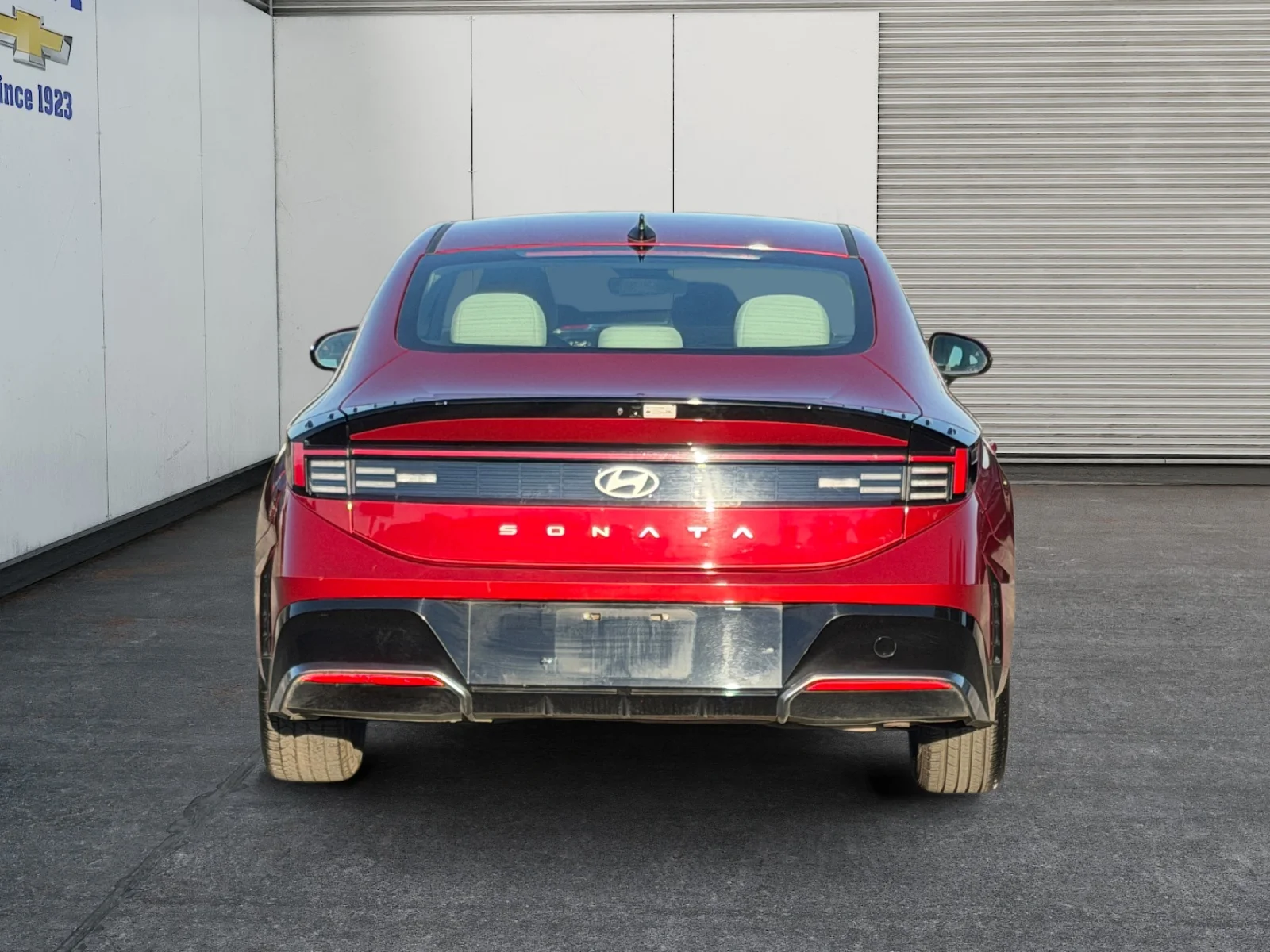 Used 2025 Ultimate red Hyundai SEL image 4