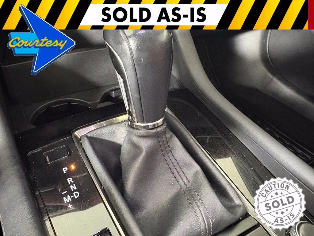 Used 2019 White Mazda Premium image 32