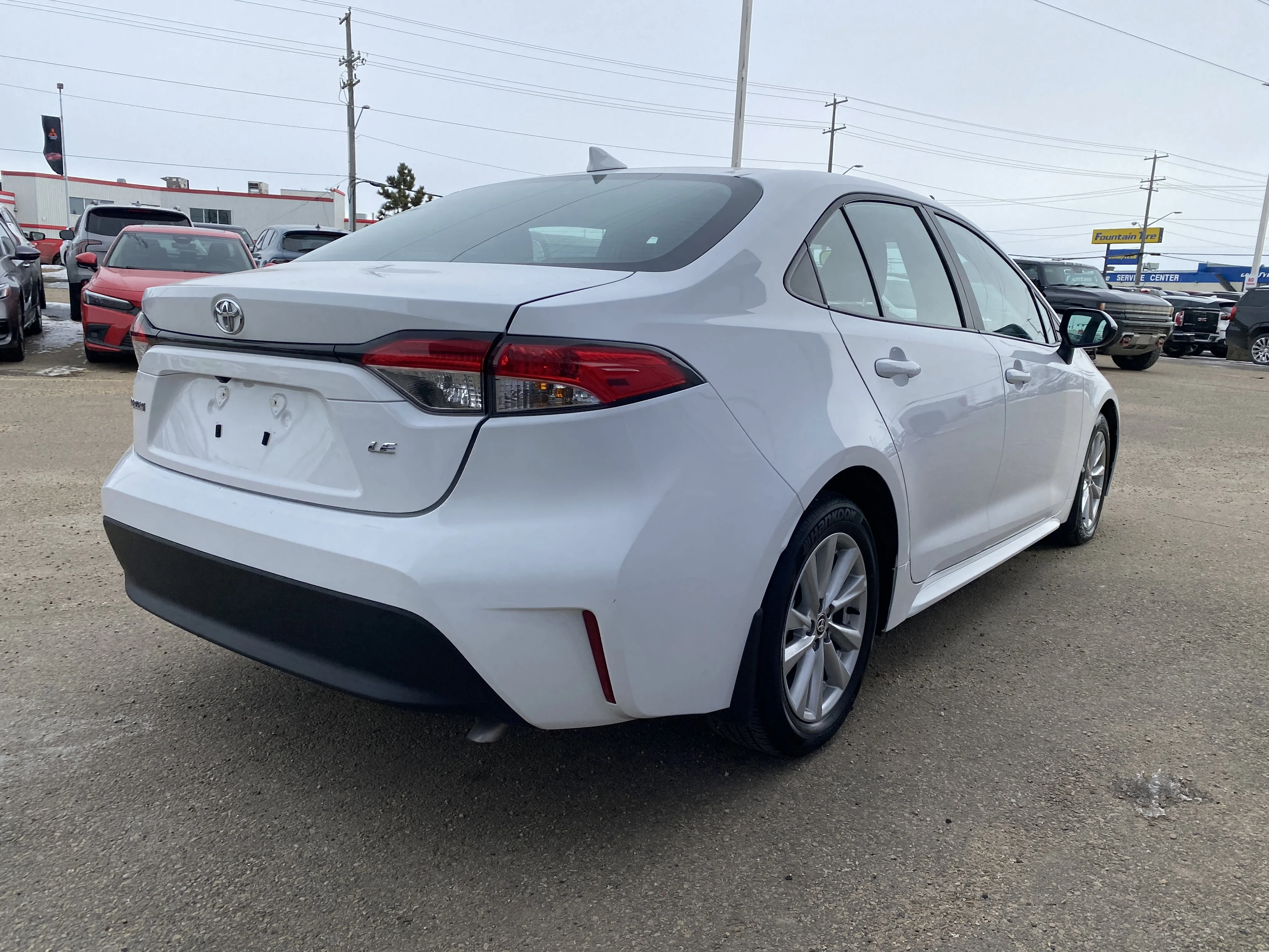 Certified Used 2024 White Toyota LE * SUNROOF * REMOTE STARTER * ALLOYS * image 5