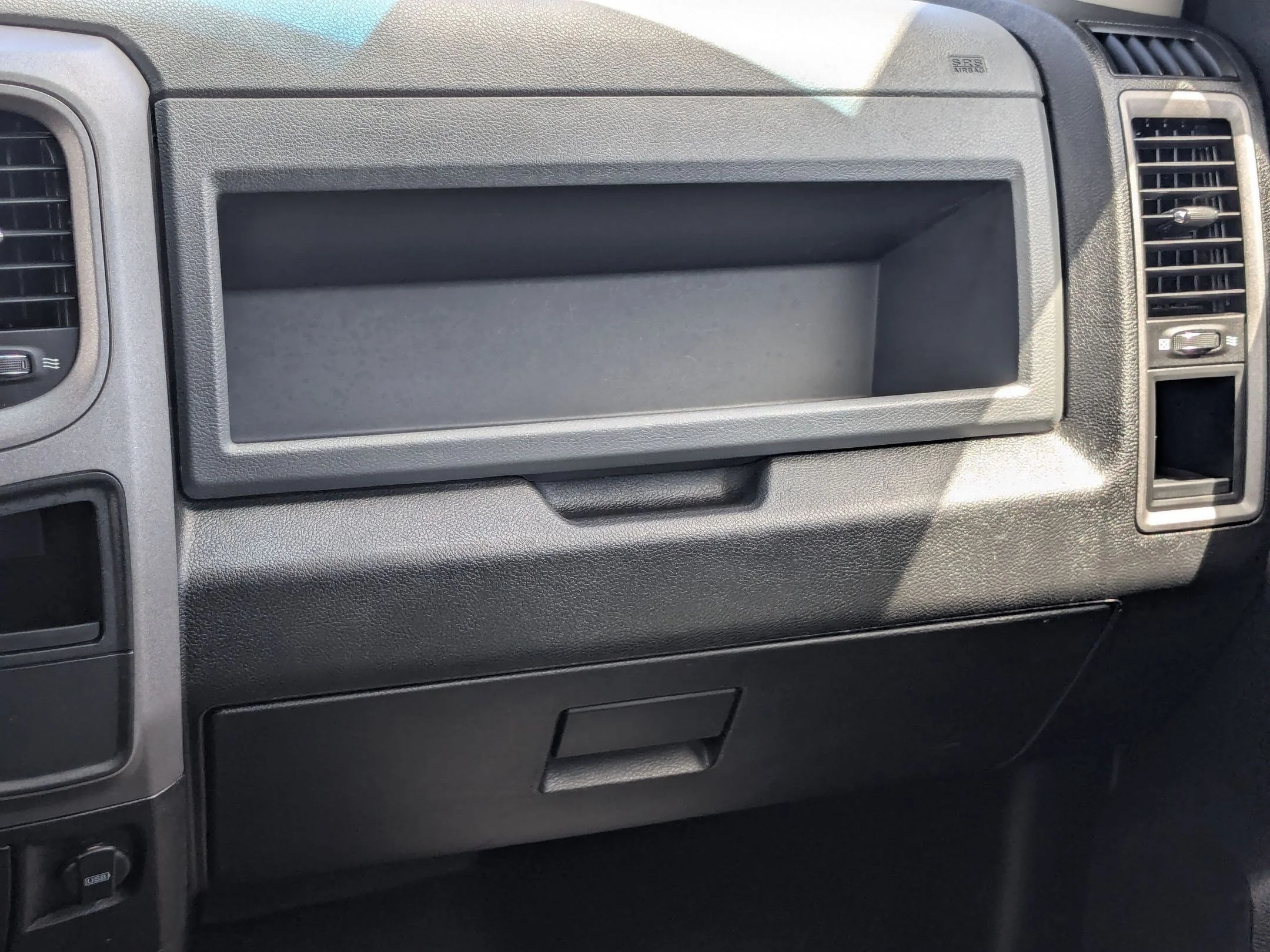 Used 2019 Bright White Clearcoat Ram Tradesman image 28