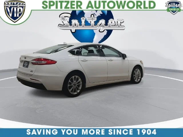 Used 2020 White Ford SE image 16