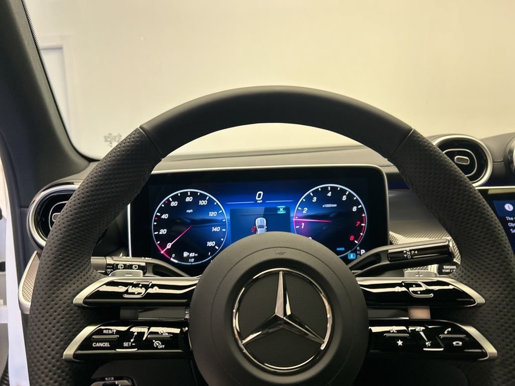 Used 2026 Polar White Mercedes-Benz GLC 300 image 13