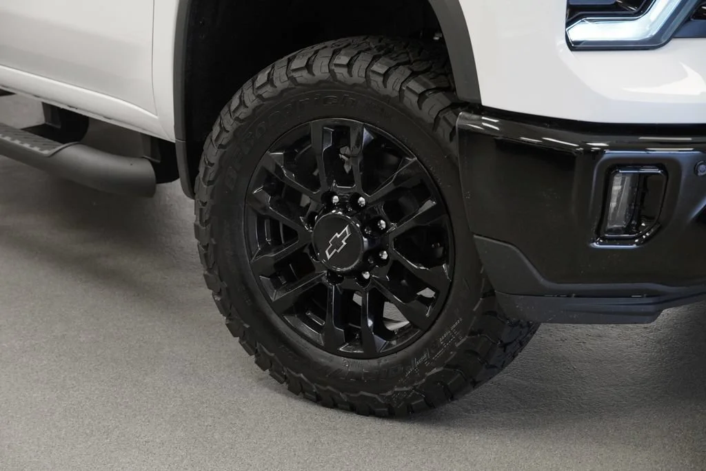 New 2026 Summit White Chevrolet LTZ image 10