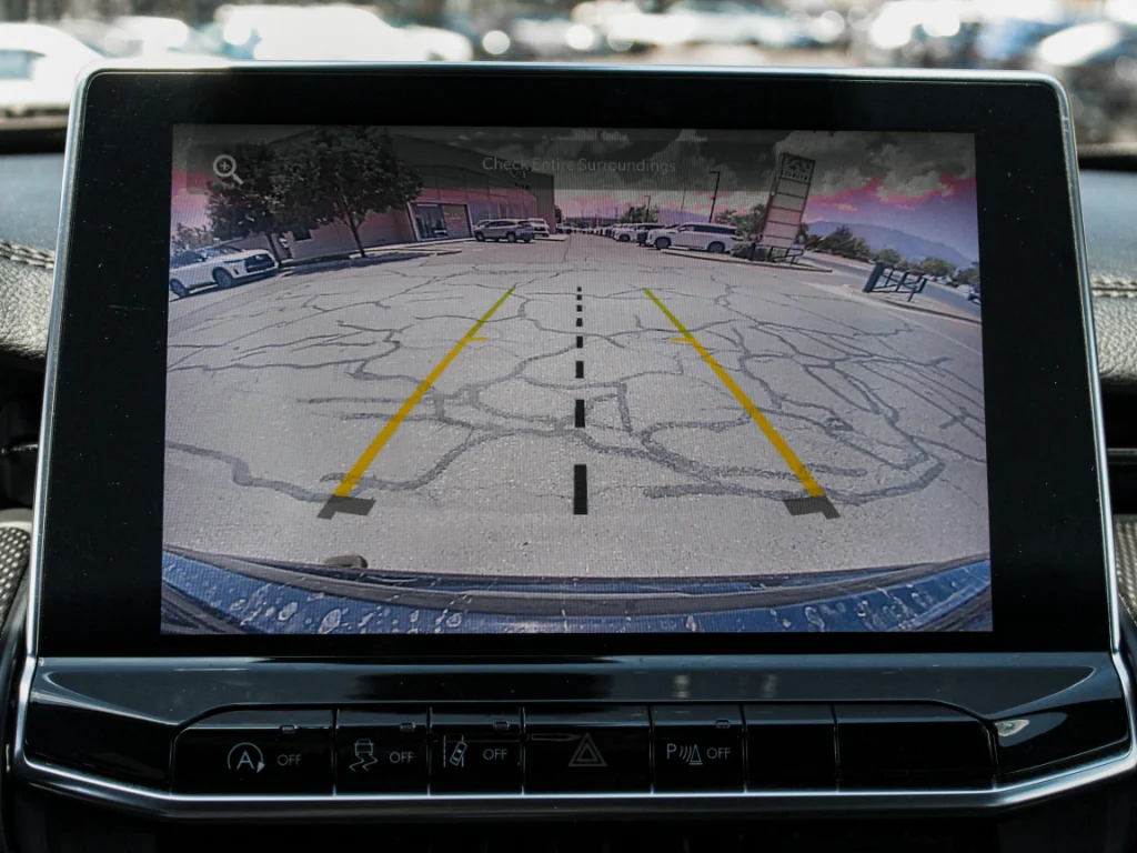 Used 2024  Jeep Trailhawk image 21