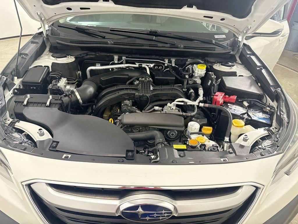 Used 2022 Crystal White Pearl Subaru Premium image 28