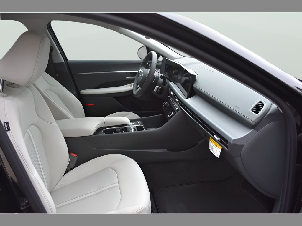 New 2026 Abyss Black Hyundai SEL Sport image 43