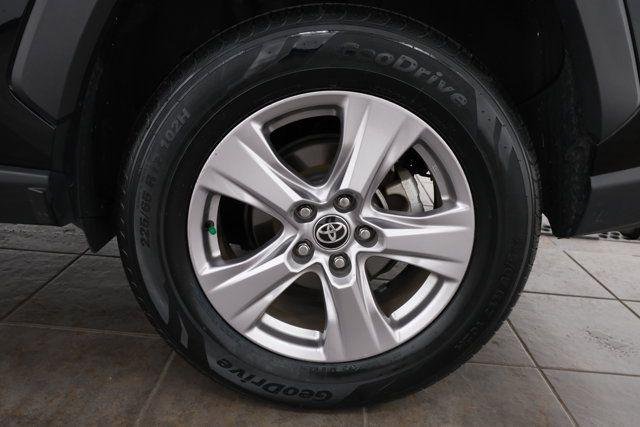Certified Used 2025 MIDNIGHT BLACK METALLIC Toyota  image 35