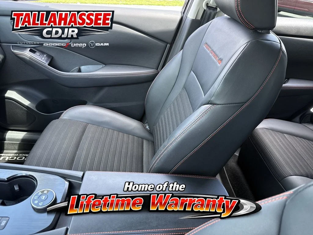 Used 2025 Super Black Nissan Rock Creek image 22