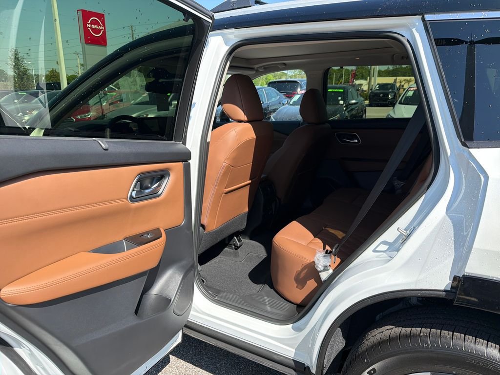 New 2026 Nissan Rogue Platinum 4D Sport Utility