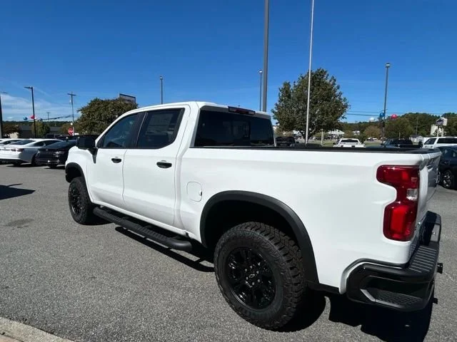 2025 Chevrolet Silverado 1500 ZR2 - Photo 7