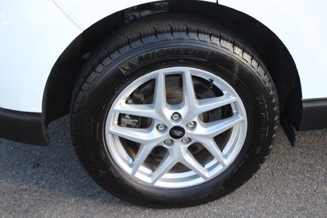 Used 2024 White Ford SEL image 39