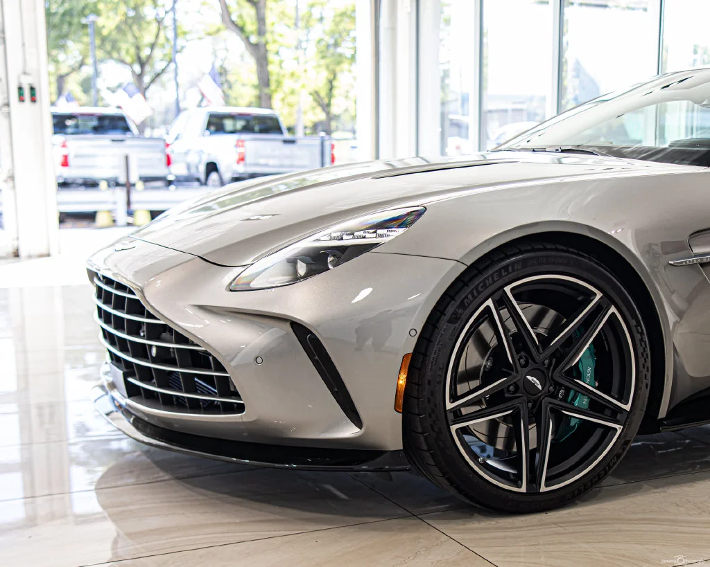 Used 2025 Silver Aston Martin Base image 4