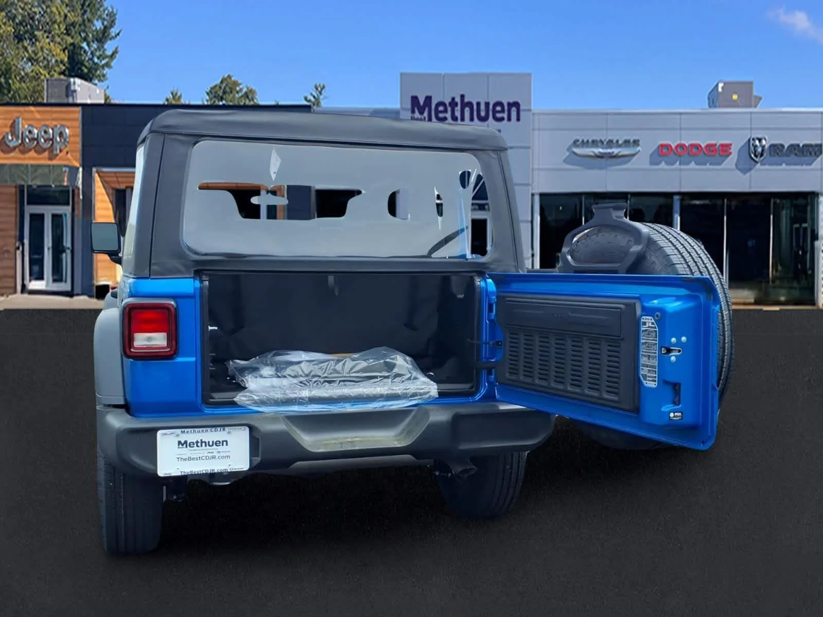New 2026 Hydro Blue Pearlcoat Jeep Sport image 7