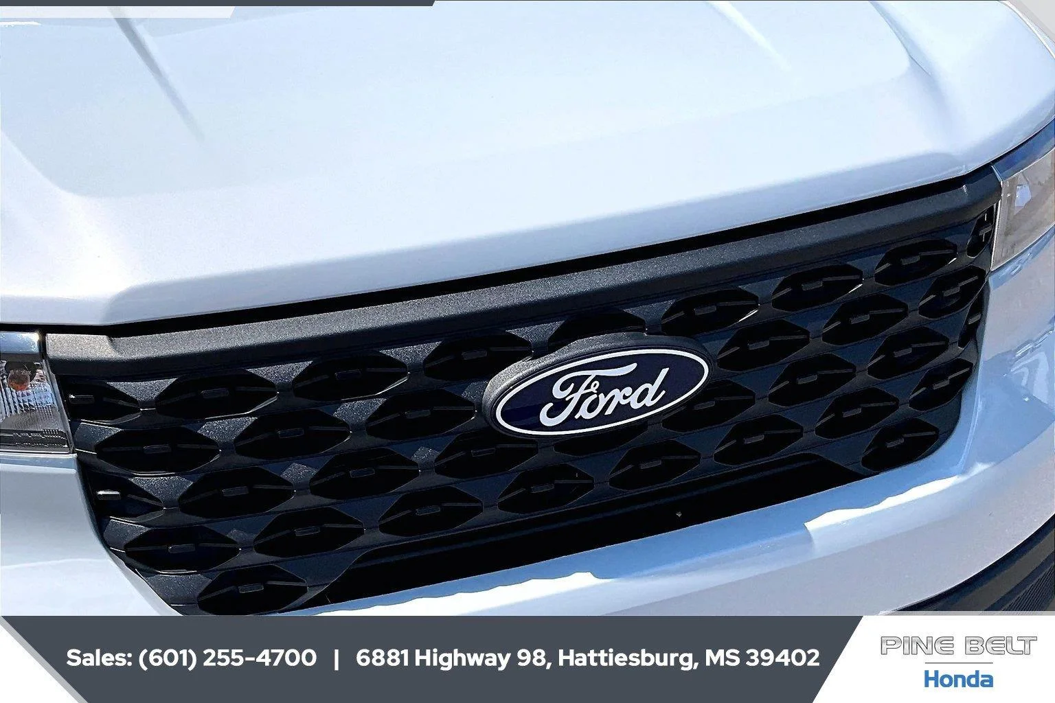 Used 2025 Space White Ford XL image 21