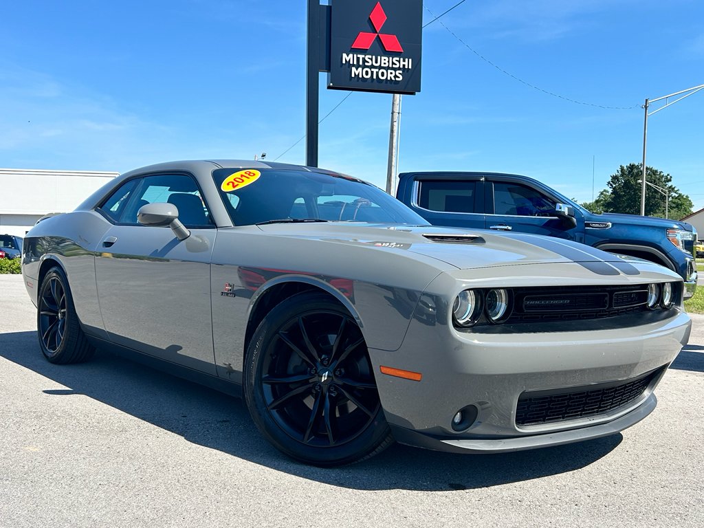 Used 2018 Destroyer Gray Clearcoat Dodge R/T image 1