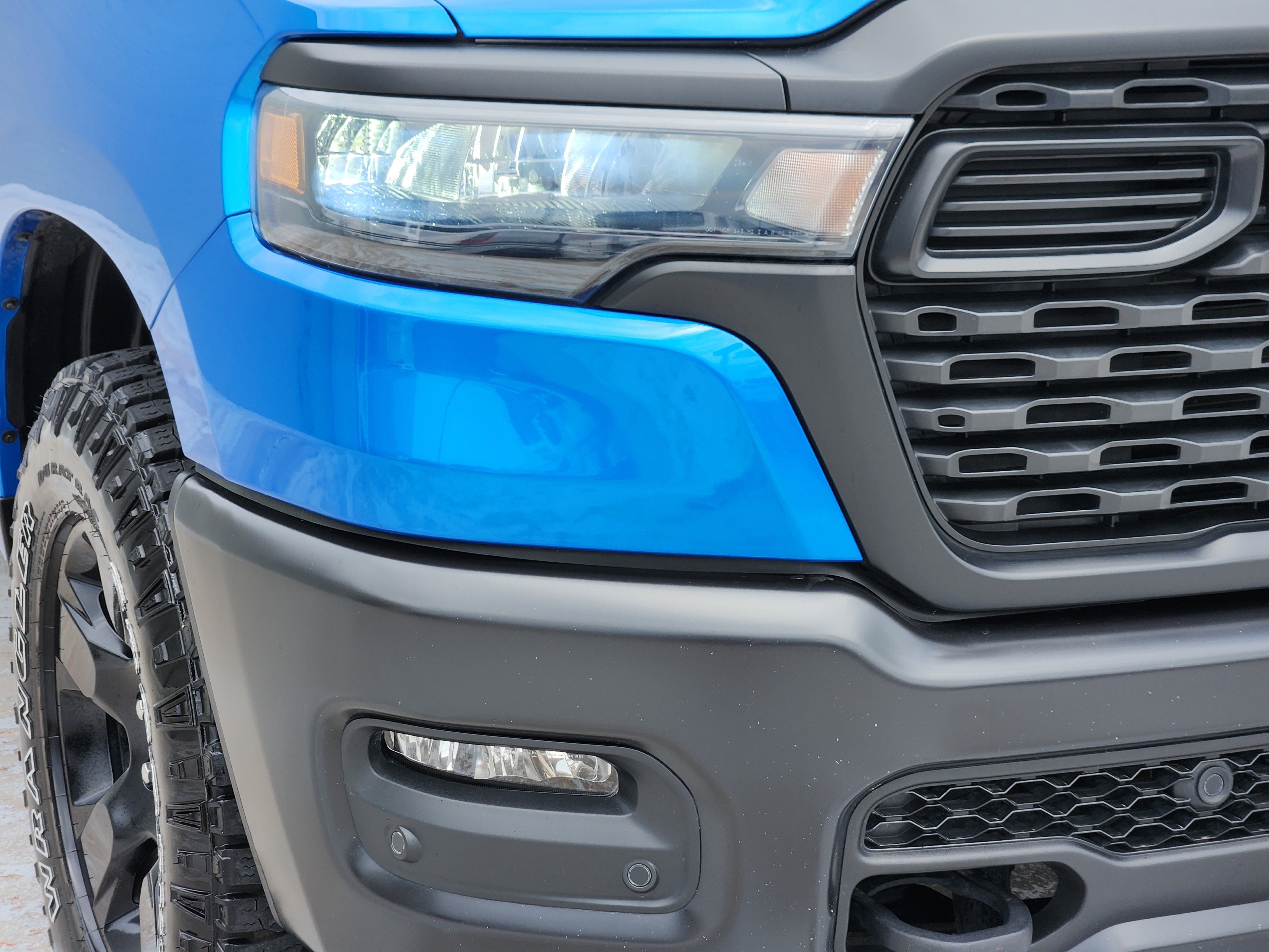 Used 2025 Hydro Blue Pearlcoat Ram Warlock image 10