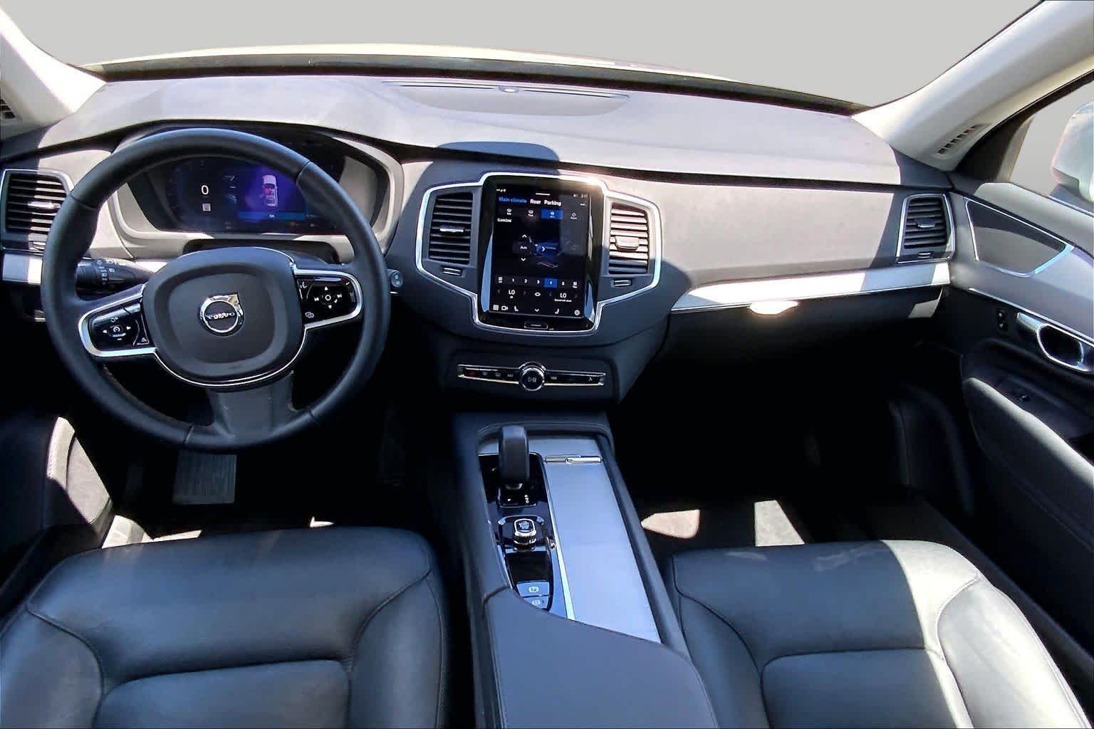 Used 2025 Silver Dawn Metallic Volvo Core image 16