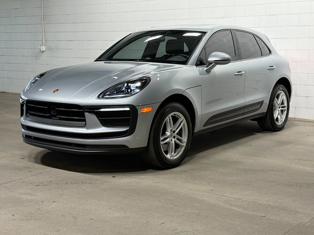 2023 Porsche Macan 