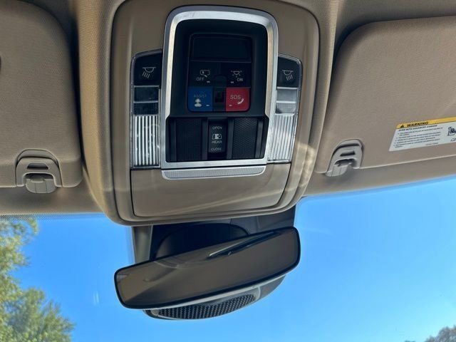 Used 2021 Granite Crystal Metallic Clearcoat Ram Laramie image 35