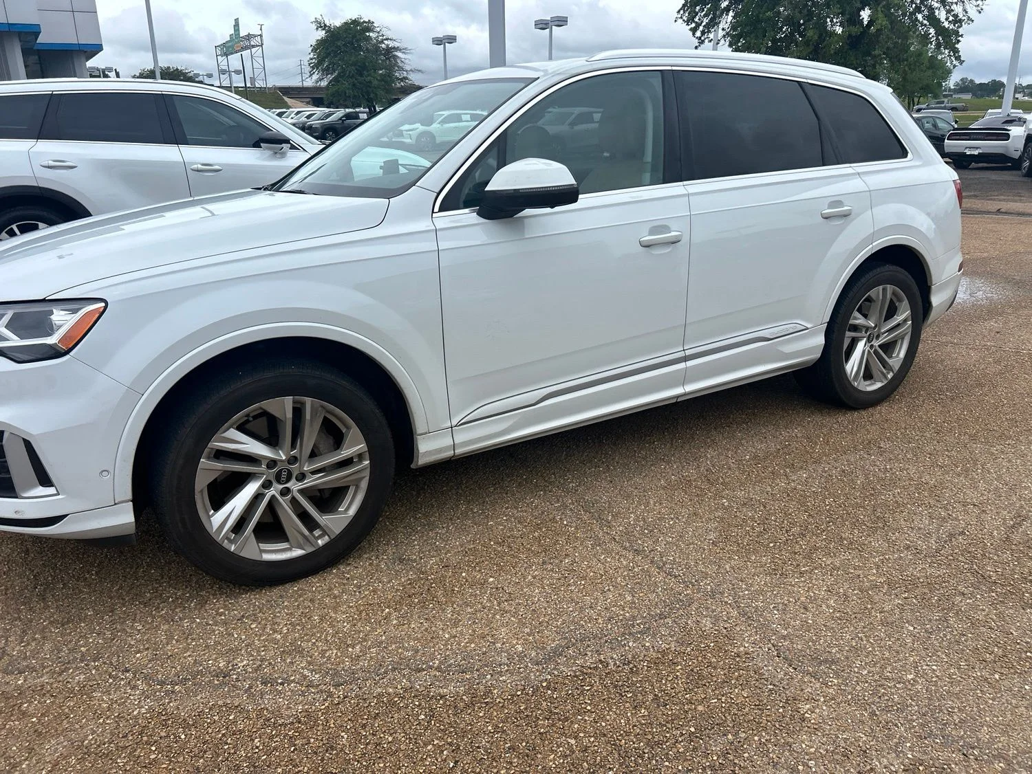 2021 Audi Q7 45 Premium quattro Tiptronic's photo