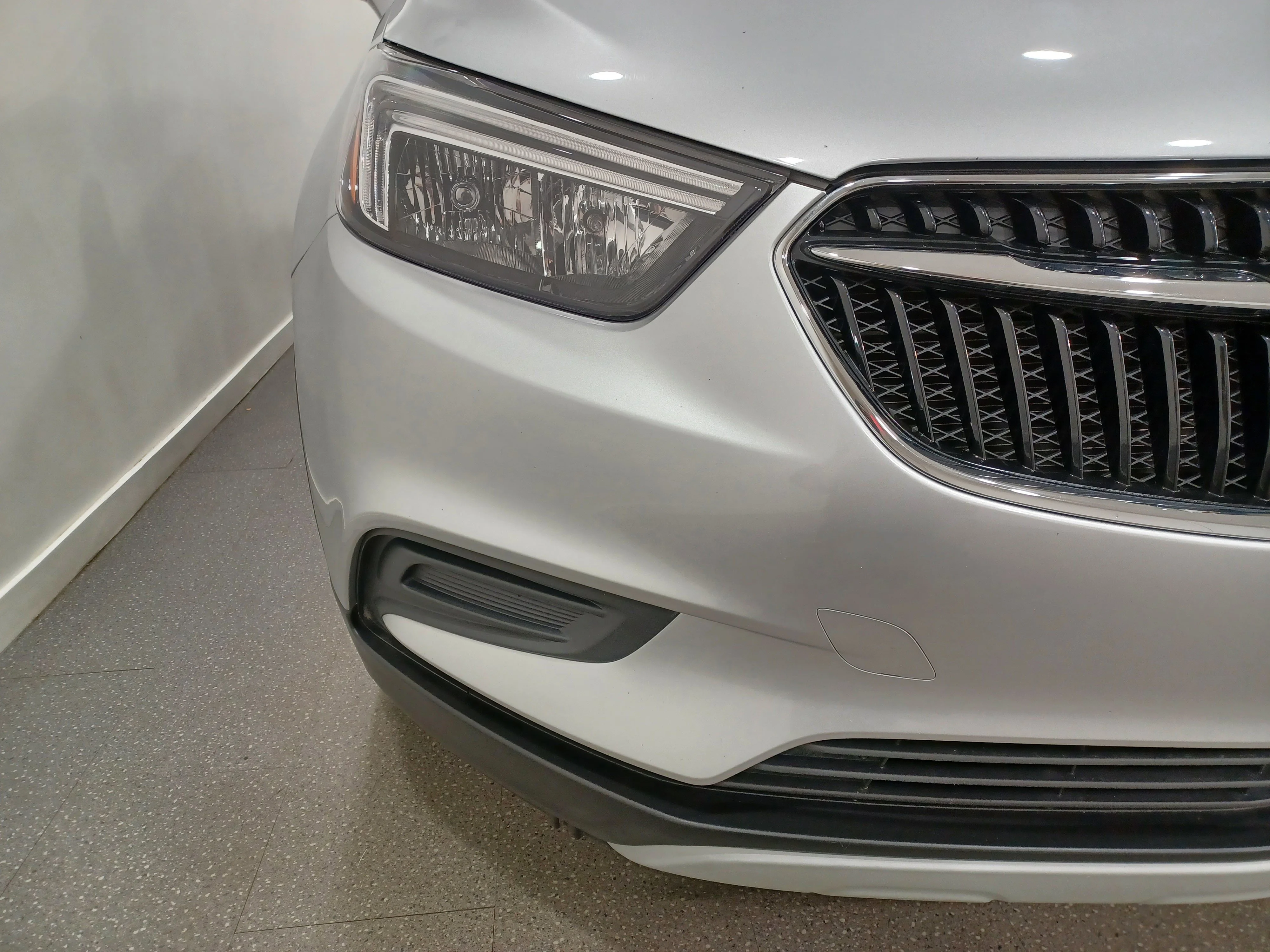 Certified Used 2021 Quicksilver Metallic Buick Preferred*Remote Start | Blind Spot Detection | Park Assist | Roof Rails image 4