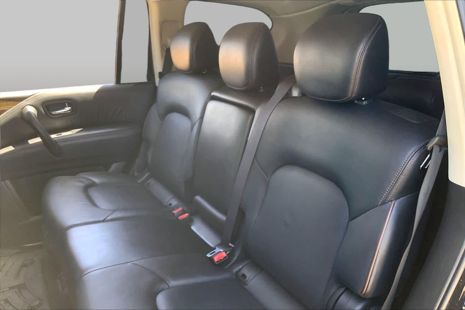 Used 2020 Hermosa Blue Pearl Nissan SL image 21