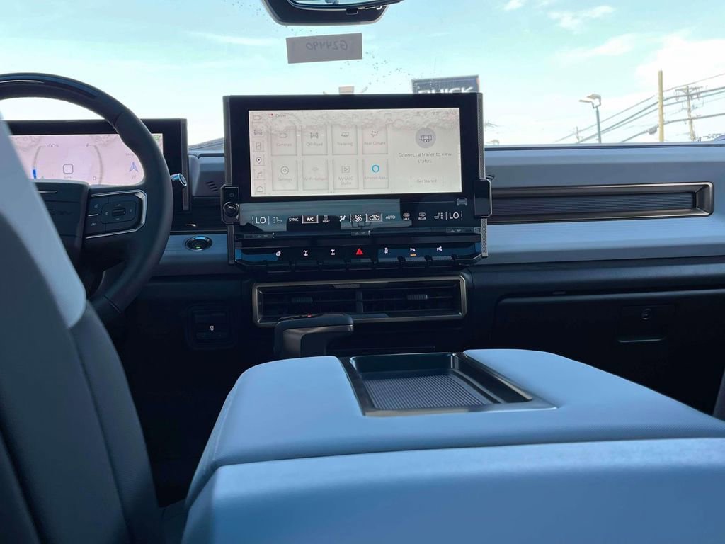 2024 GMC HUMMER EV 2X - Photo 13