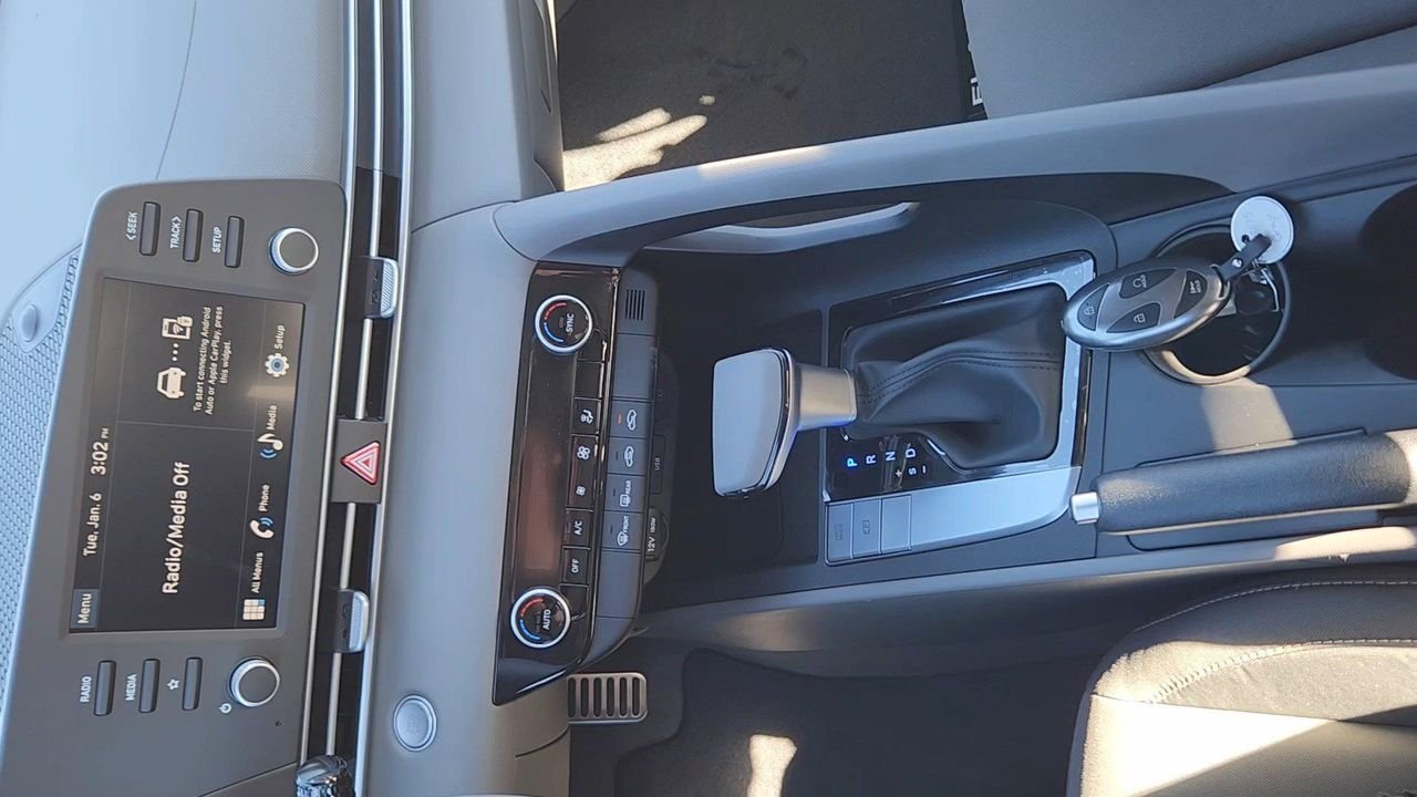 New 2026 Amazon Gray Hyundai SEL Sport image 14