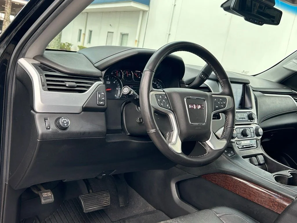Certified Used 2020 Onyx Black GMC SLT image 35