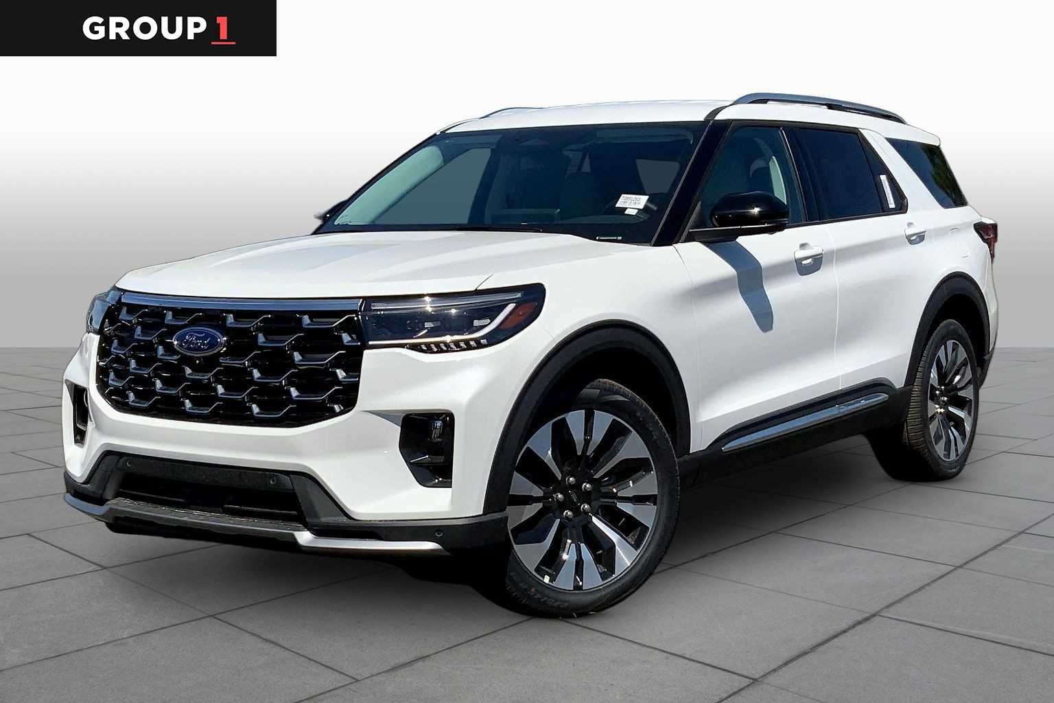 2026 Ford Explorer Platinum 4WD's photo