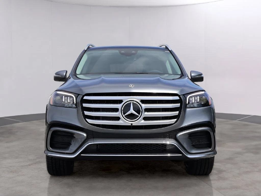 New 2026 Selenite Grey Metallic Mercedes-Benz GLS 450 image 43