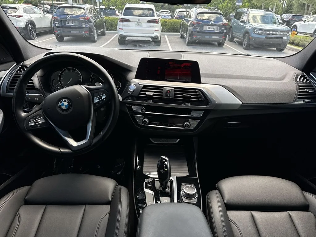 Used 2021 Alpine White BMW sDrive30i image 14
