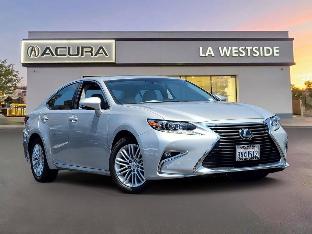 2017 Lexus ES 350 350's photo
