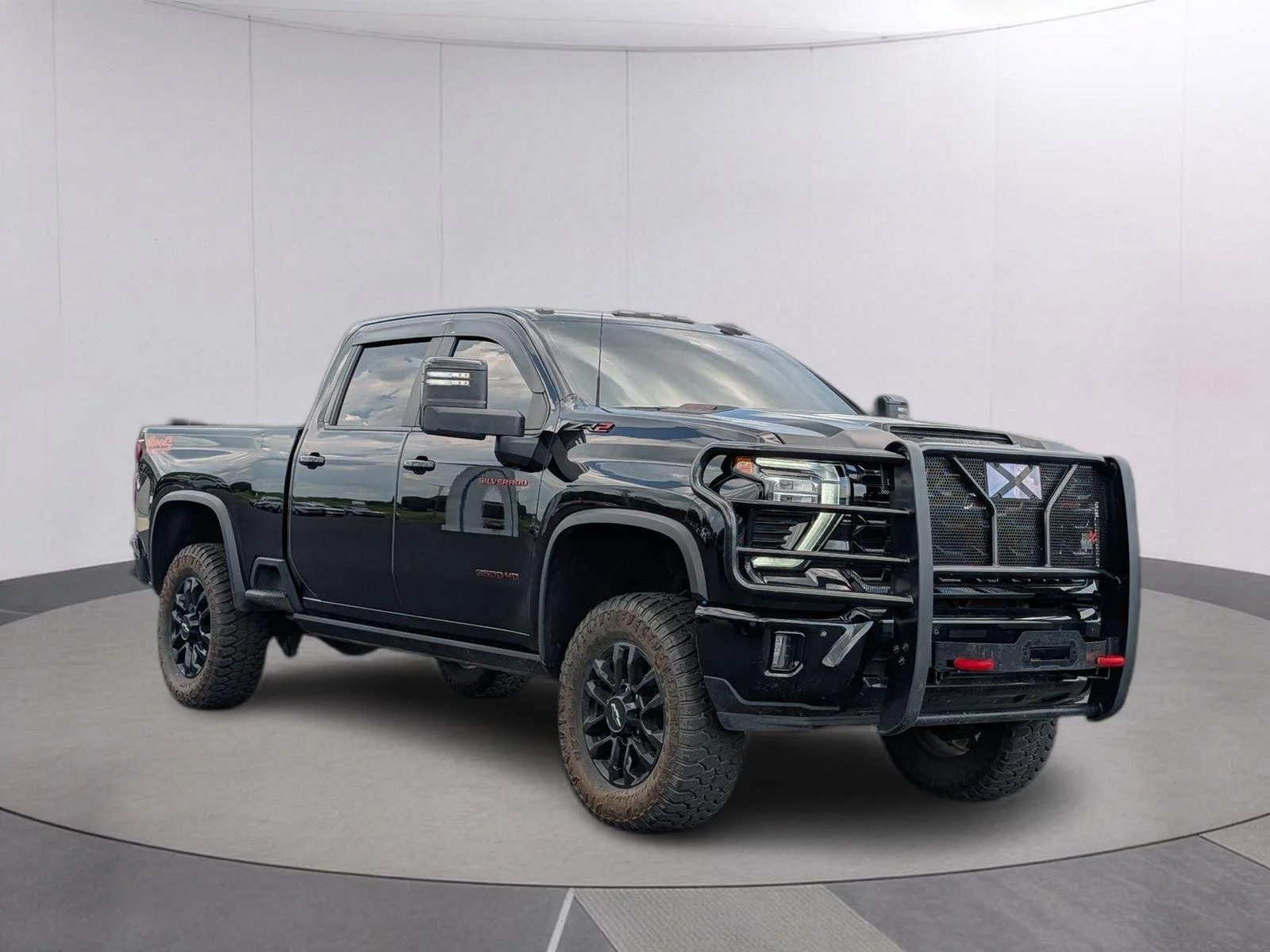Used 2025 Black Chevrolet ZR2 image 8