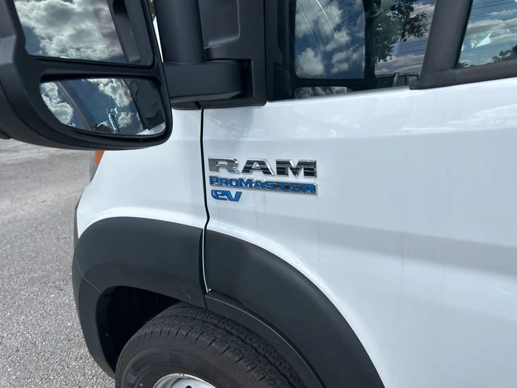 Used 2024 White Ram Super High Roof image 9