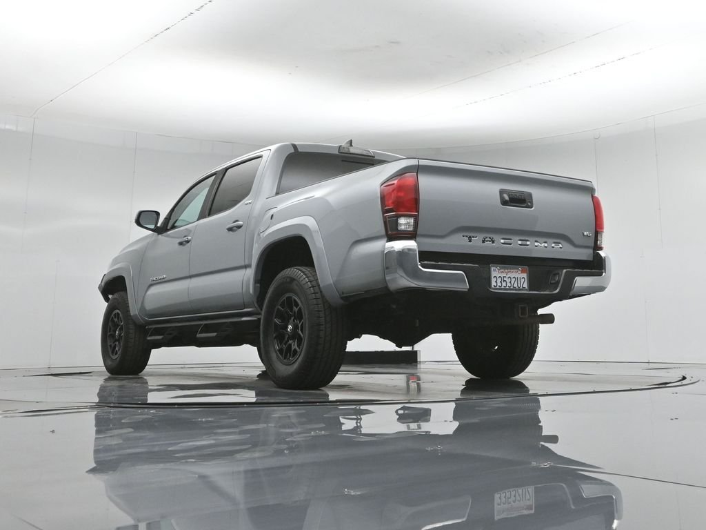 Used 2019 Gray Toyota SR5 image 45