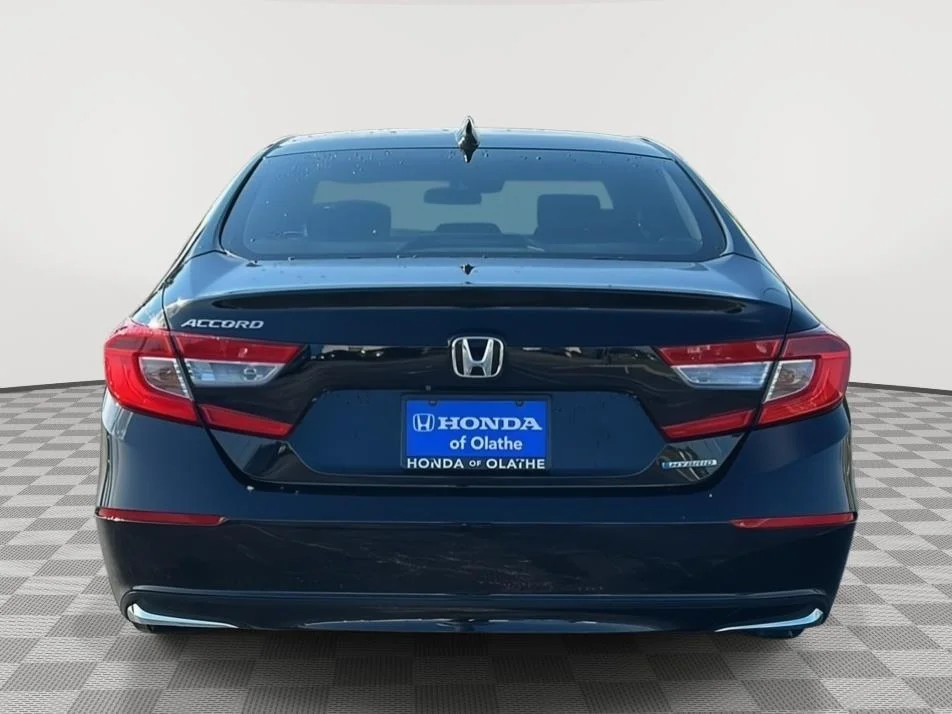 Certified Used 2019 Crystal Black Pearl Honda Base image 5